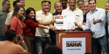 Governo amplia investimentos e destina R$ 1,7 bilhão para fortalecer municípios