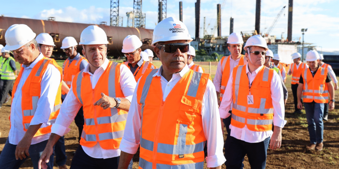 Governador vistoria canteiro da Ponte Salvador-Itaparica e destaca andamento do projeto