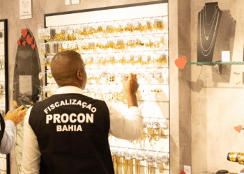 “Operação Afrodite’’: Procon-BA reforça ações de fiscalização para proteger consumidores no Dia dos Namorados