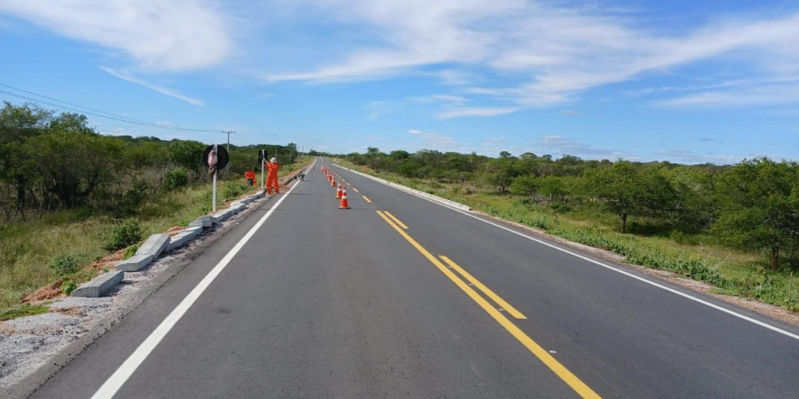 Governo da Bahia realiza obras de Infraestrutura em mais de 8 mil km de rodovias