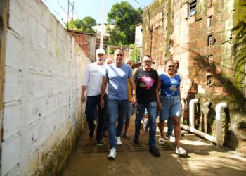 Prefeitura entrega obra de urbanização e macrodrenagem do canal do Buraco da Gia em Vila Canária
