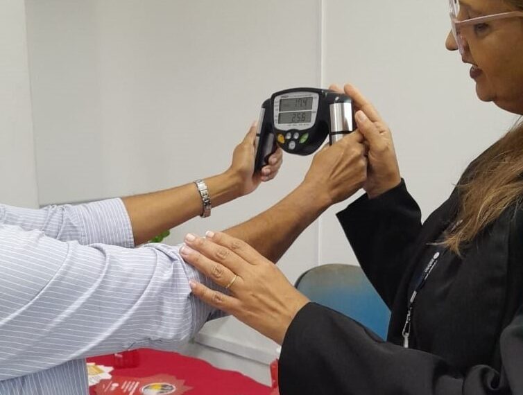 Ação Rita Saúde leva serviços gratuitos de prevenção e bem-estar ao Bahia Outlet Center