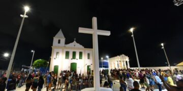 Praça General Labatut, em Pirajá, é entregue requalificada às vésperas do 2 de Julho em Salvador