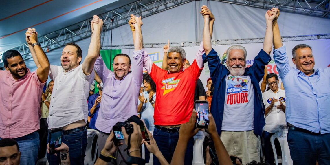 Tássio Brito destaca protagonismo da Bahia no lançamento do Comitê Popular da campanha de Lula