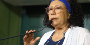 Marta diz que operação do MP exige pente-fino em contratos da Prefeitura