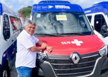 Emendas de Valmir Assunção garantem dez veículos para Saúde na Bahia