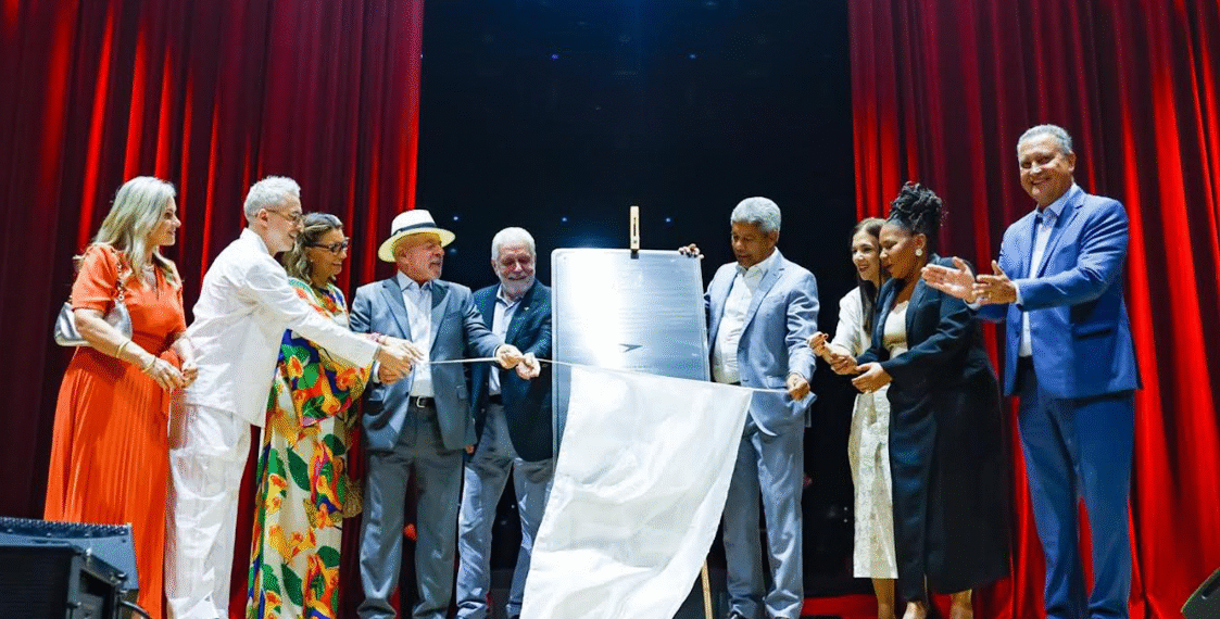 Teatro Castro Alves é reinaugurado em Salvador com concerto histórico da OSBA e convidados