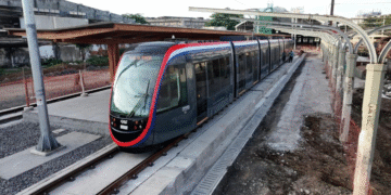 VLT de Salvador inicia operação assistida com viagens gratuitas de segunda a sábado