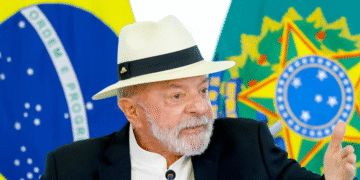 Governo Lula é aprovado por 47% e rejeitado por 49%, diz BTG/Nexus