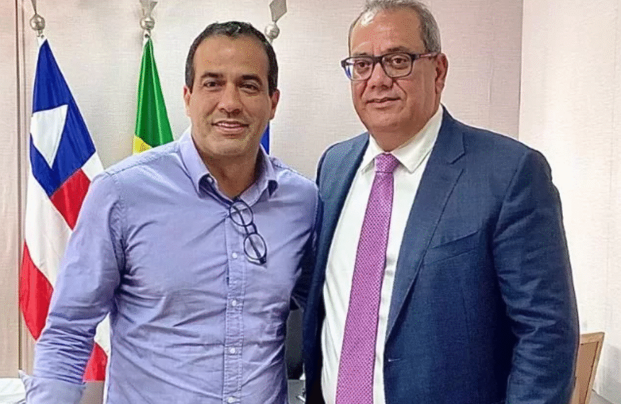 Bruno reage após investidas do PT por Carlos Muniz: “Confio na história que nos une”