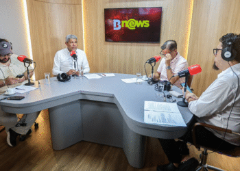 Jerônimo propõe levar ensino em tempo integral a todas as escolas estaduais