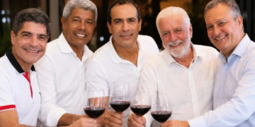 PF cita ACM, Jerônimo e Rui em “lista de vinhos” de ex-sócio de Vorcaro