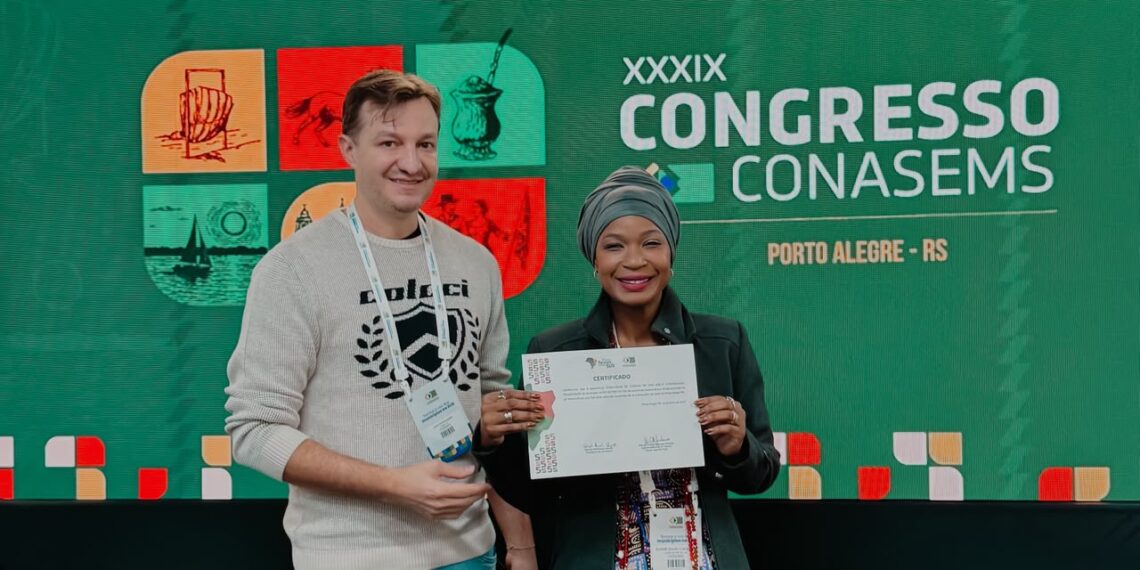 Lauro de Freitas apresenta experiência inovadora em congresso nacional de saúde pública