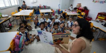 Concurso para a rede municipal de ensino de Salvador encerra inscrições nesta sexta-feira (7)