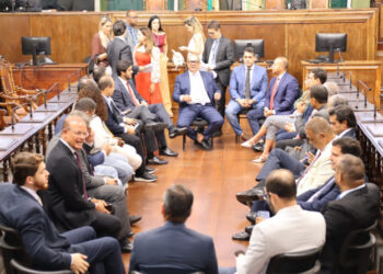 Colégio de Líderes define pauta de votação para quarta-feira (12)