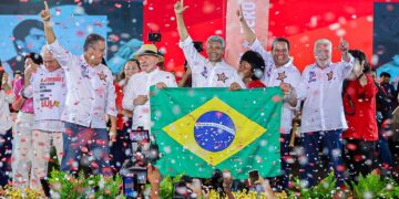 Rui confirma participação no primeiro ato da campanha de Lula em SP e anuncia agenda em Irecê