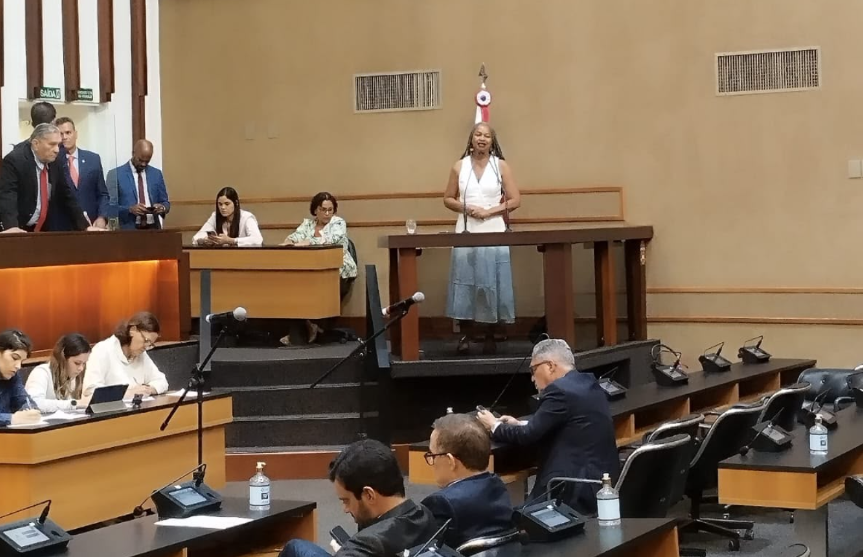 “O programa de governo de ACM Neto não tem conexão com a vida real das pessoas”, afirma deputada Olívia Santana