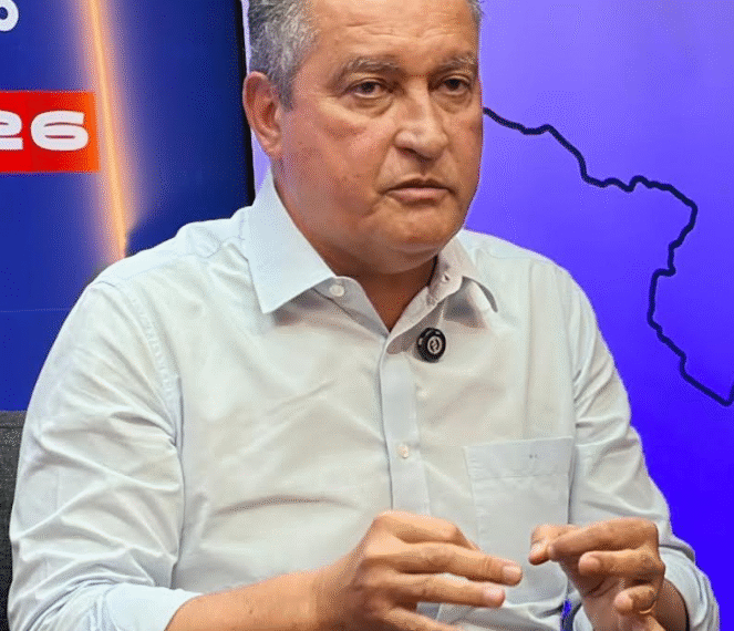 Rui diz que ACM Neto apoia Bolsonaro de forma velada: “quer fazer escondidinho”