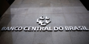 Brasileiros ainda têm mais de R$ 5 bilhões em valores esquecidos para sacar