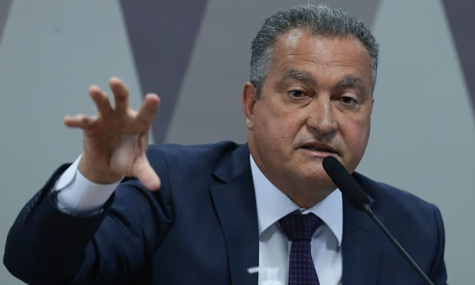 Rui Costa comemora novo recorde do governo Lula: “mais 10 milhões de carteiras assinadas”