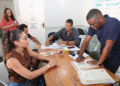 Agricultores familiares de Uibaí recebem títulos de regularização fundiária