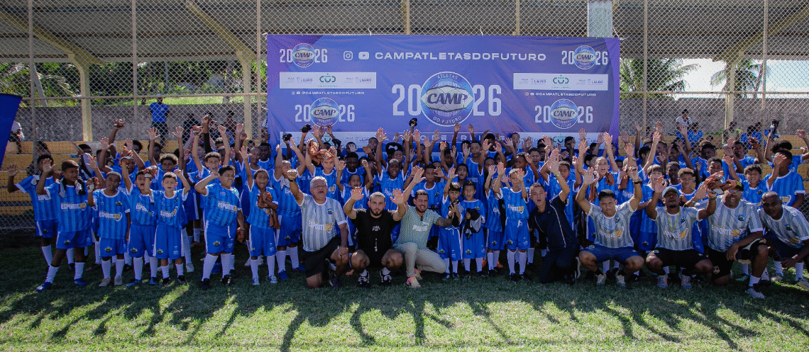 Prefeita participa de projeto esportivo que beneficia crianças e jovens de Lauro de Freitas