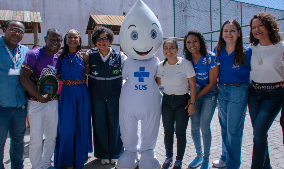 Com presença do Ministério da Saúde, Lauro de Freitas reforça vacinação e políticas de equidade no Quingoma