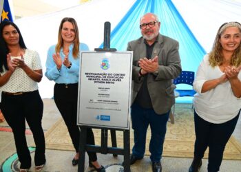 Prefeitura de Conquista entrega CMEI e soma 101 escolas renovadas