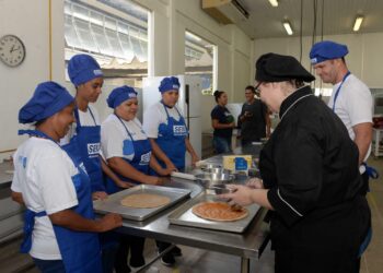 Treinar para Empregar ultrapassa marca de 10 mil pessoas qualificadas em Salvador em 2026