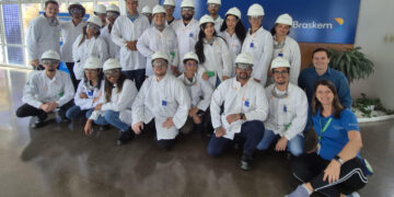 Estudantes dos cursos de engenharias da UFRB visitam unidade da Braskem no Polo de Camaçari