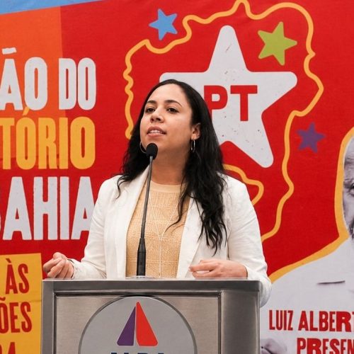 ana-carolina-PT-Salvador