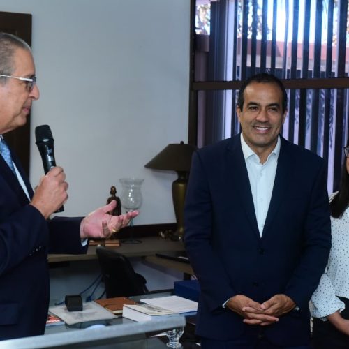 b4d01337-a47b-4e9e-a69d-fd19114dee68